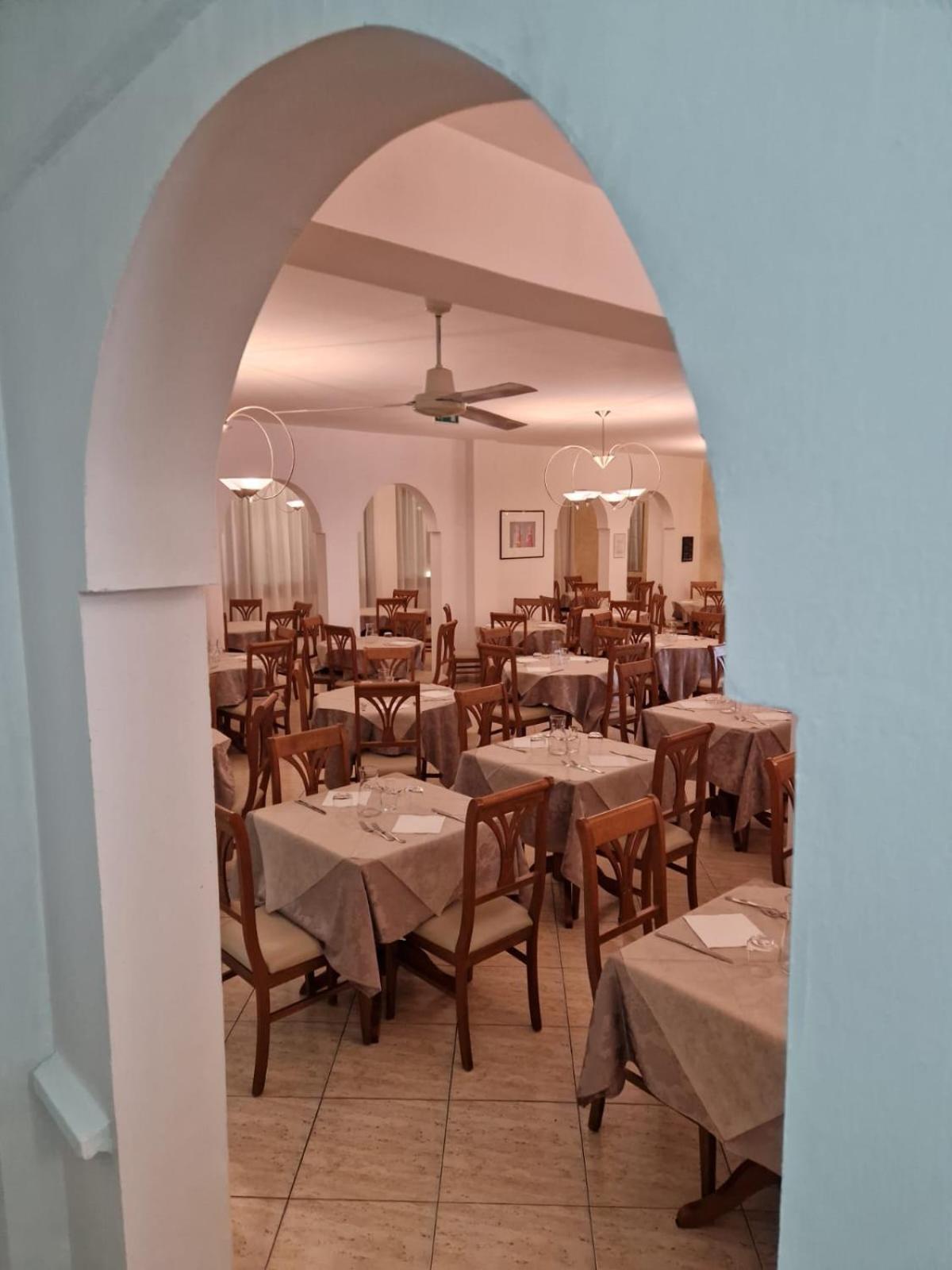 Hotel Caruso Rimini Dış mekan fotoğraf